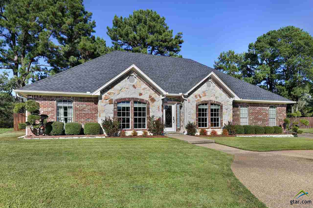 608 Kelli Circle - Photo 1