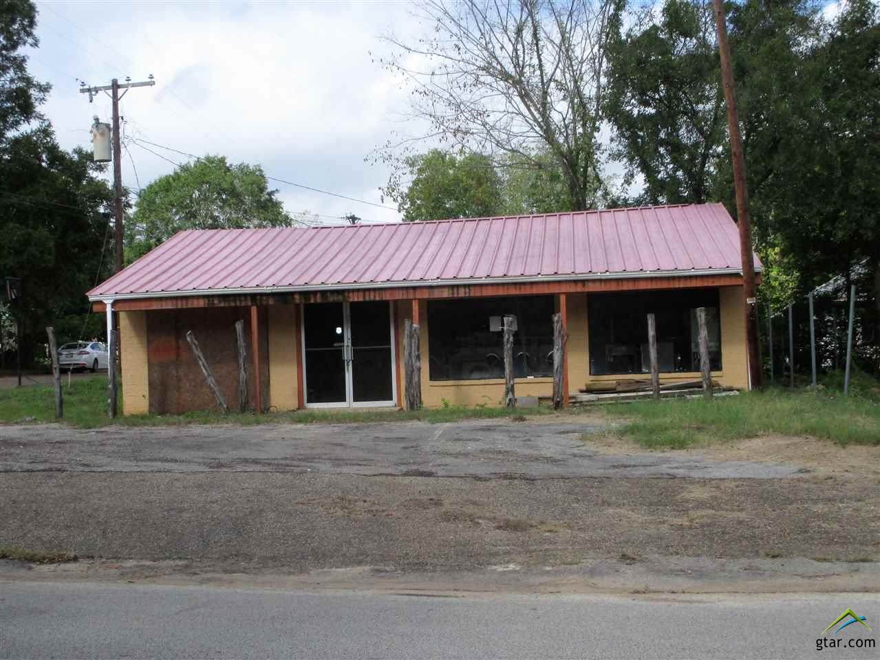 306 Helen St. - Photo 1