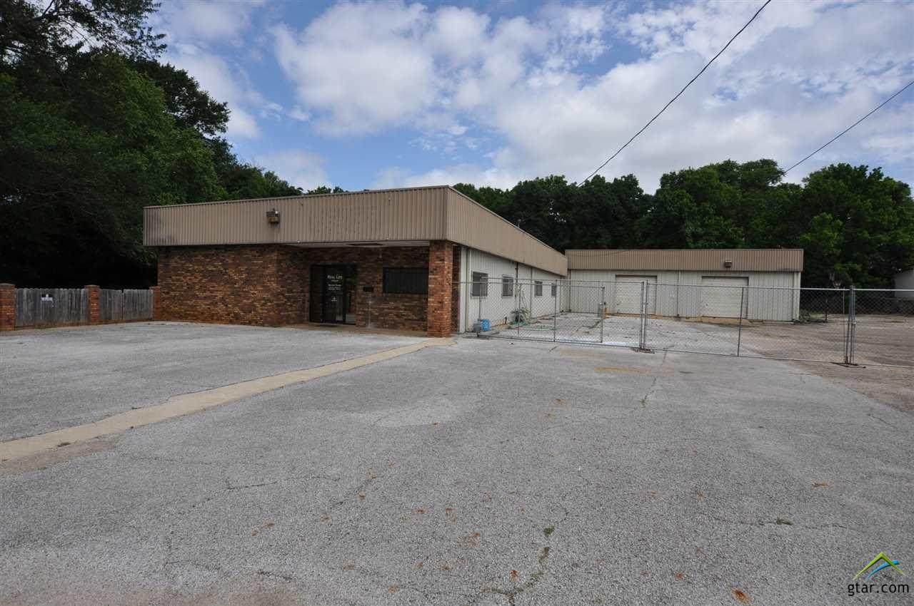 2026 Front St - Photo 1