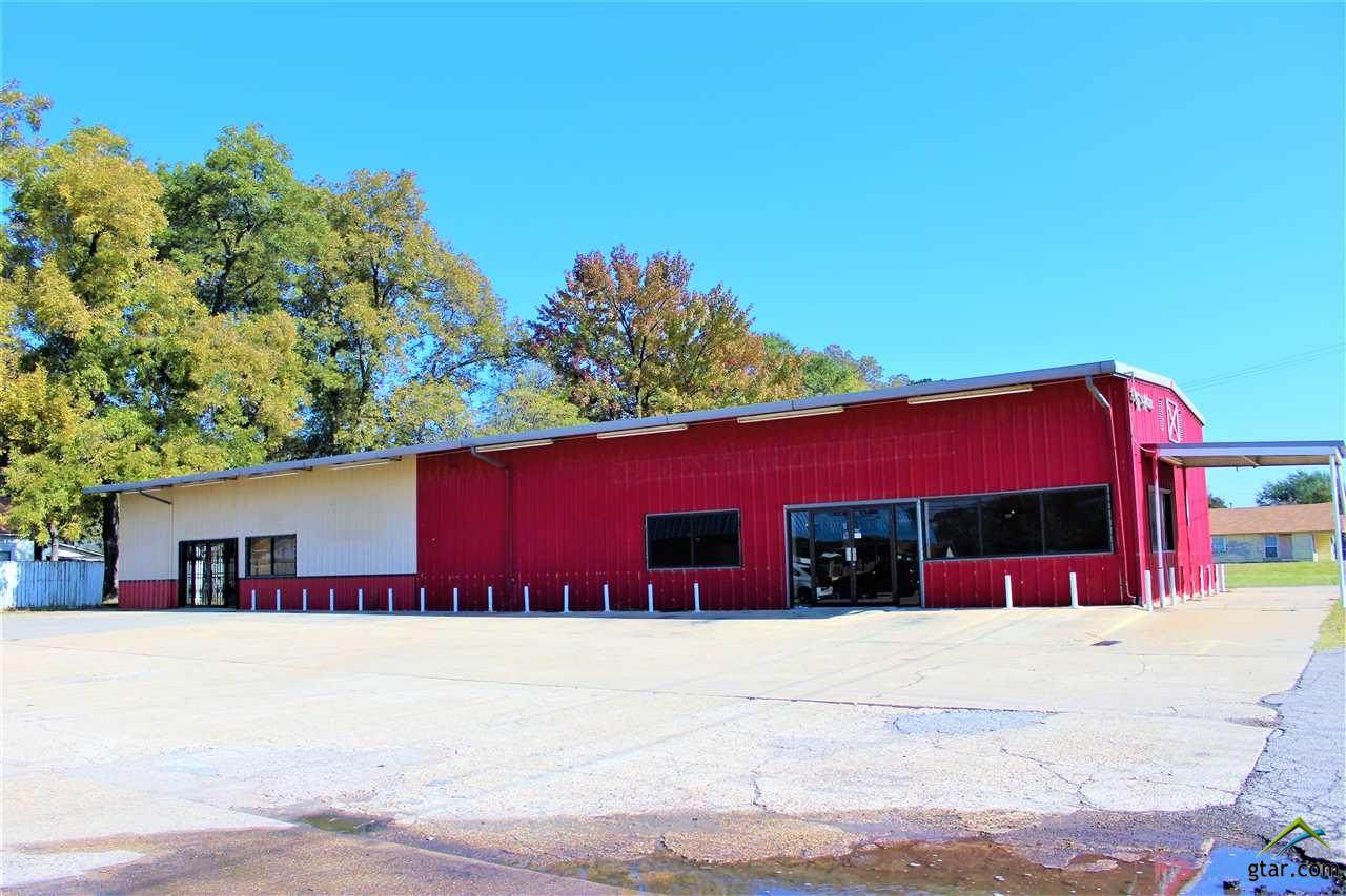103 5 Street - Photo 1