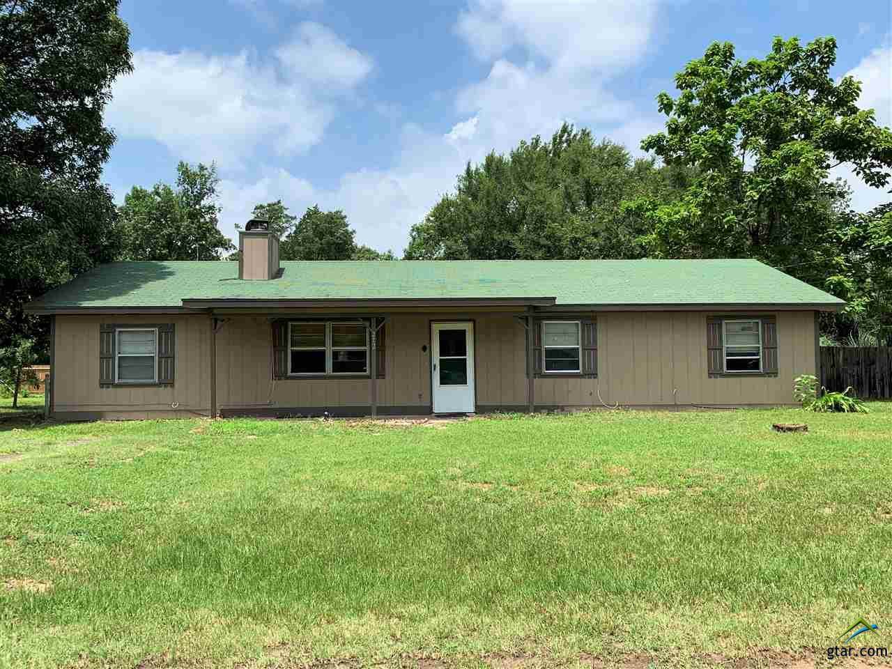 212 Creekside Circle - Photo 1