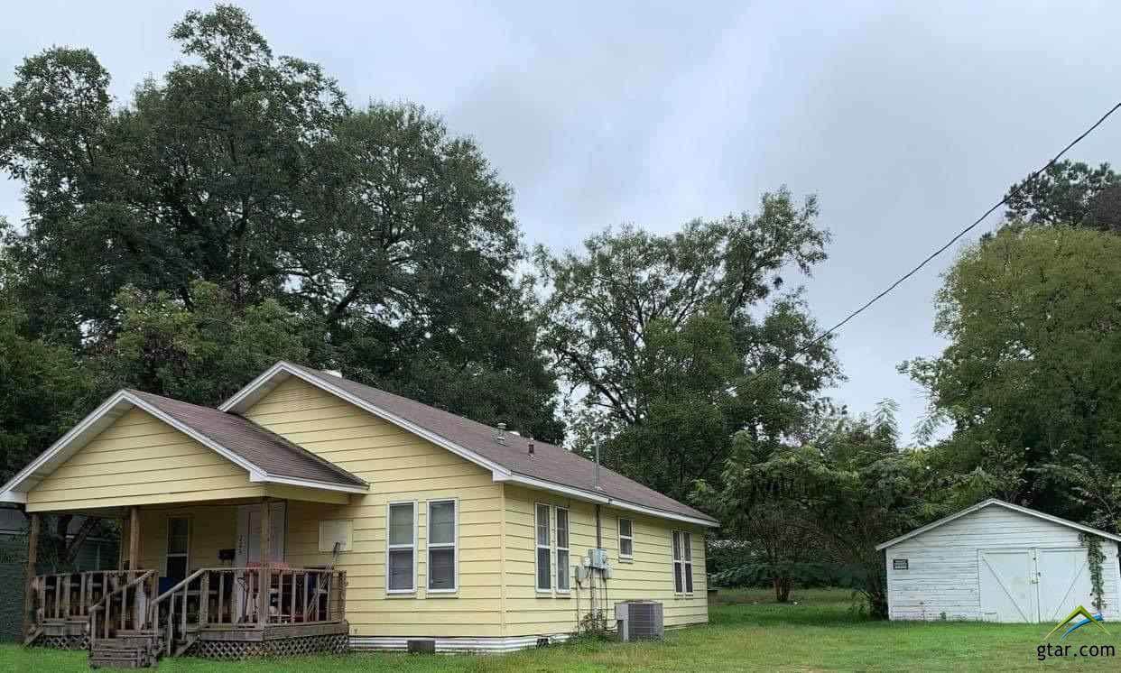 705 Harrison - Photo 1