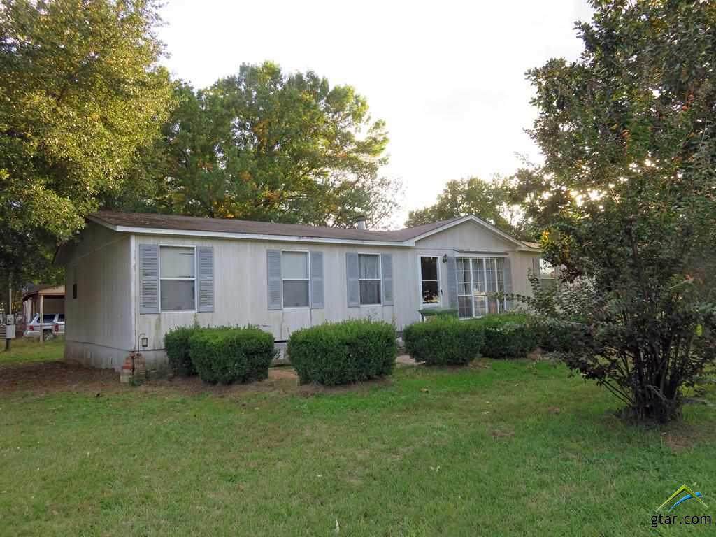 22240 Lakewood Drive - Photo 1