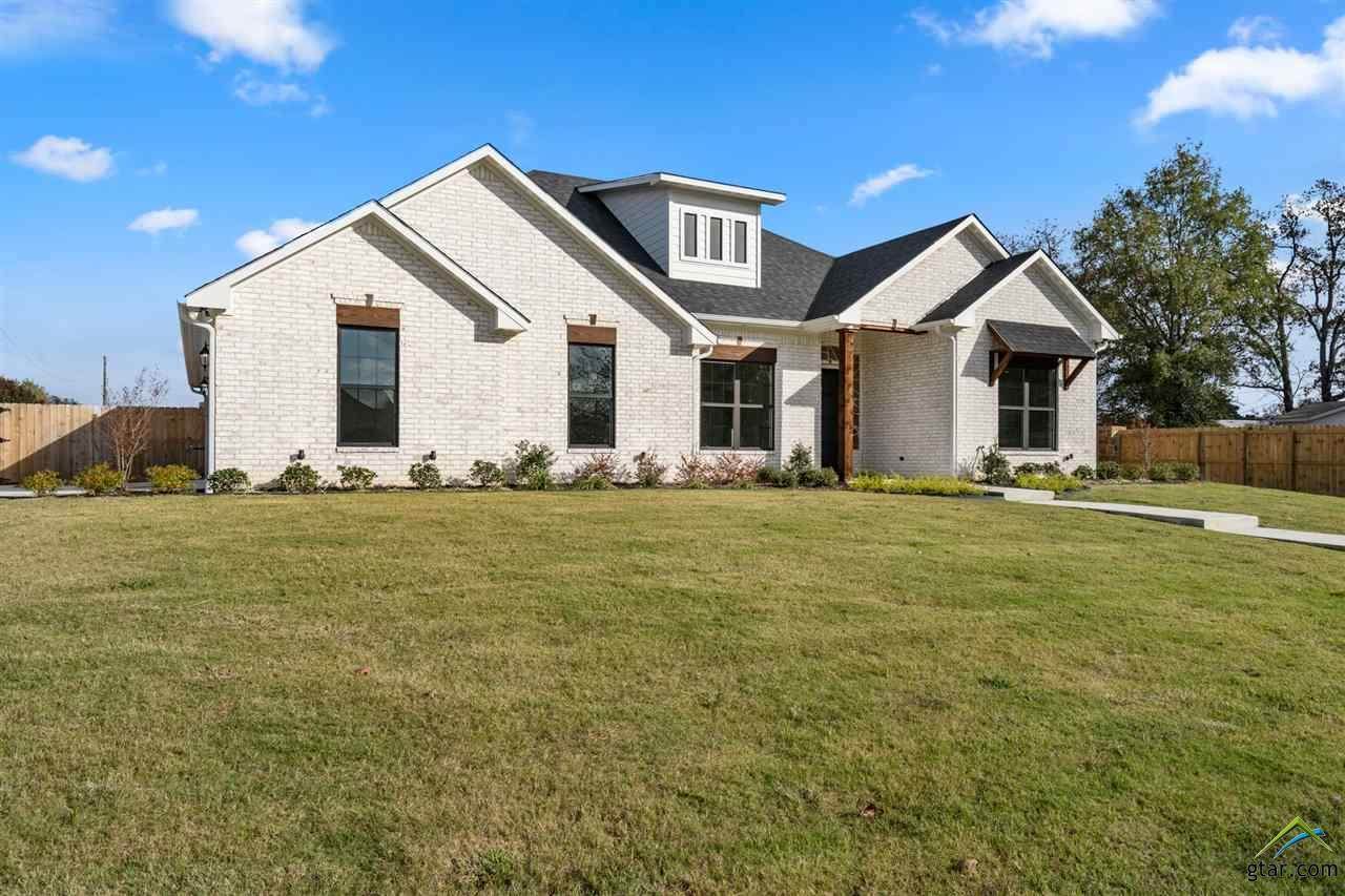 2700 Stone Hedge - Photo 1