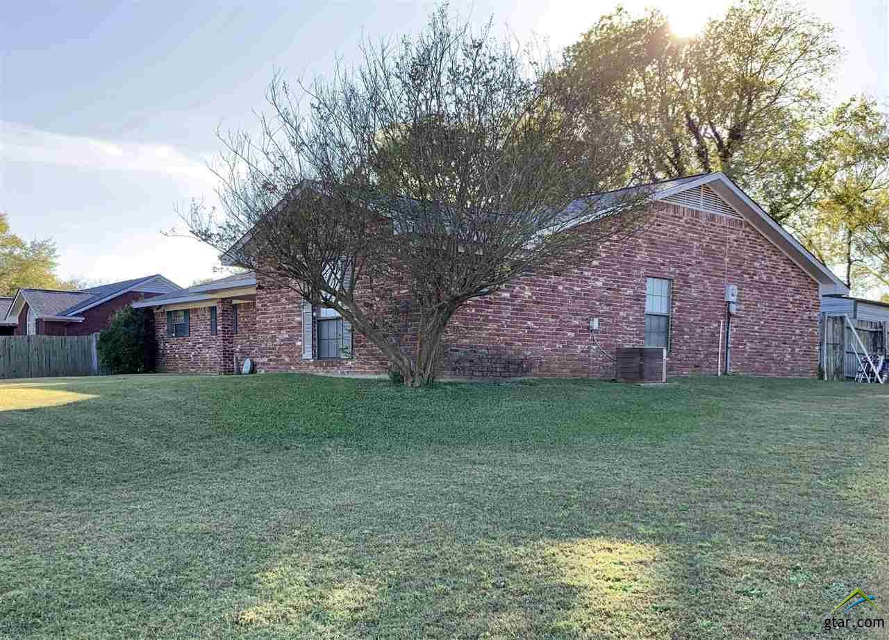 309 Big League Bend - Photo 1