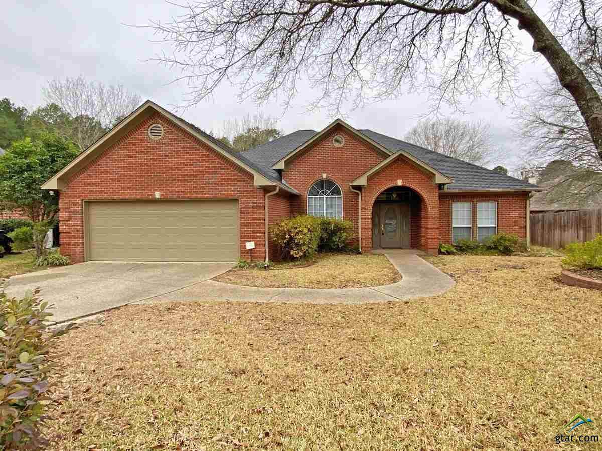 3206 Pebblebrook Cir. - Photo 1