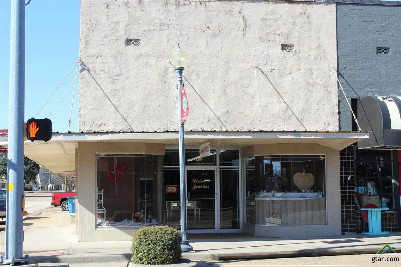 301 Main - Photo 1