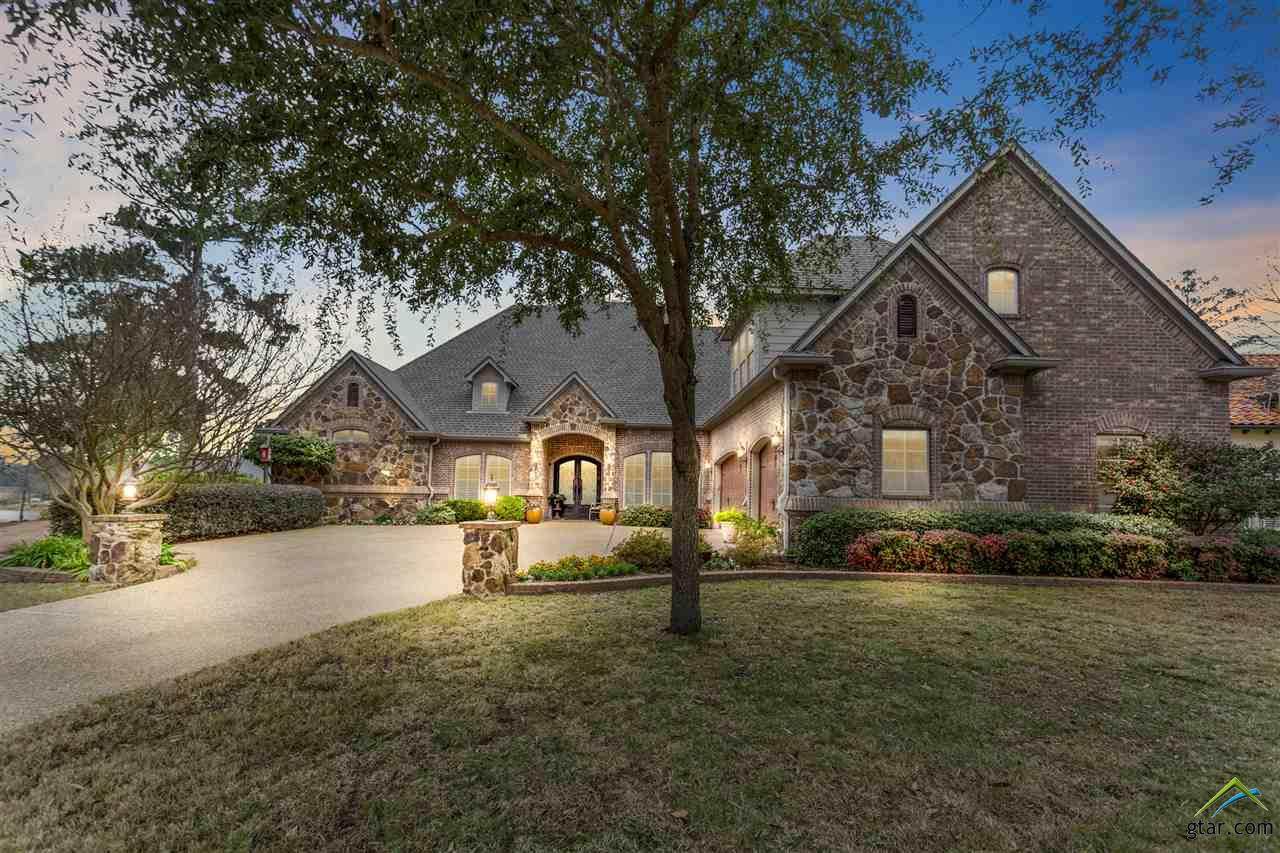 2528 Timberlake Cir - Photo 1
