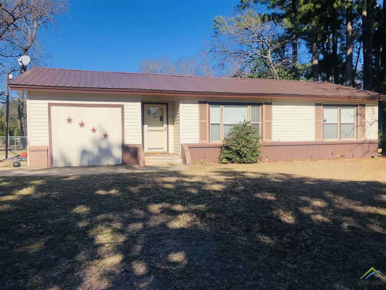 410 Pine Oak - Photo 1