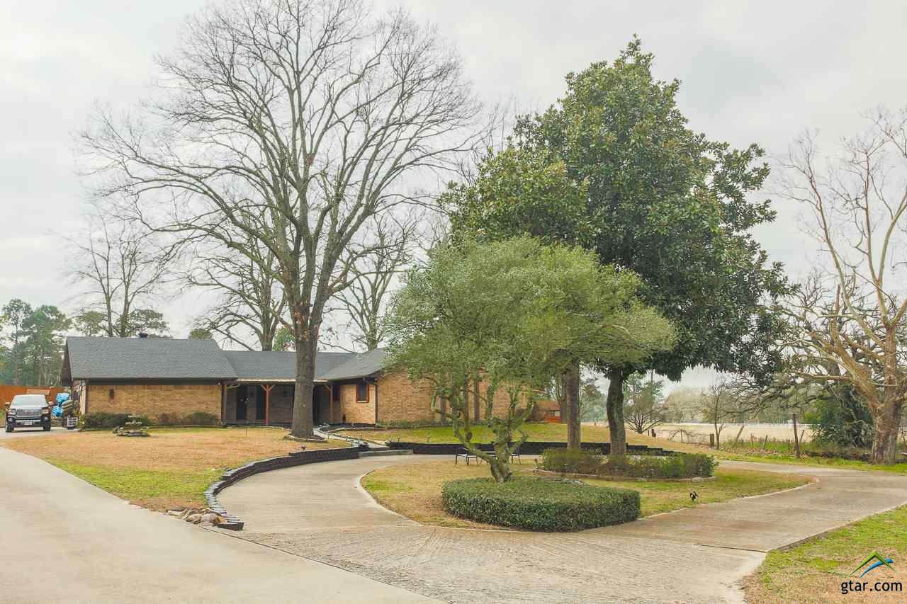 1102 Mcdonald - Photo 1