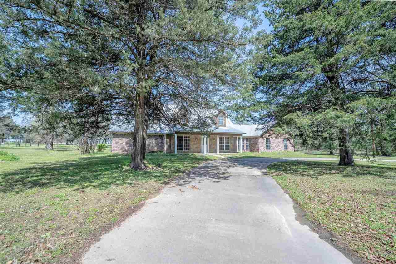 1103 County Road 2314 - Photo 1