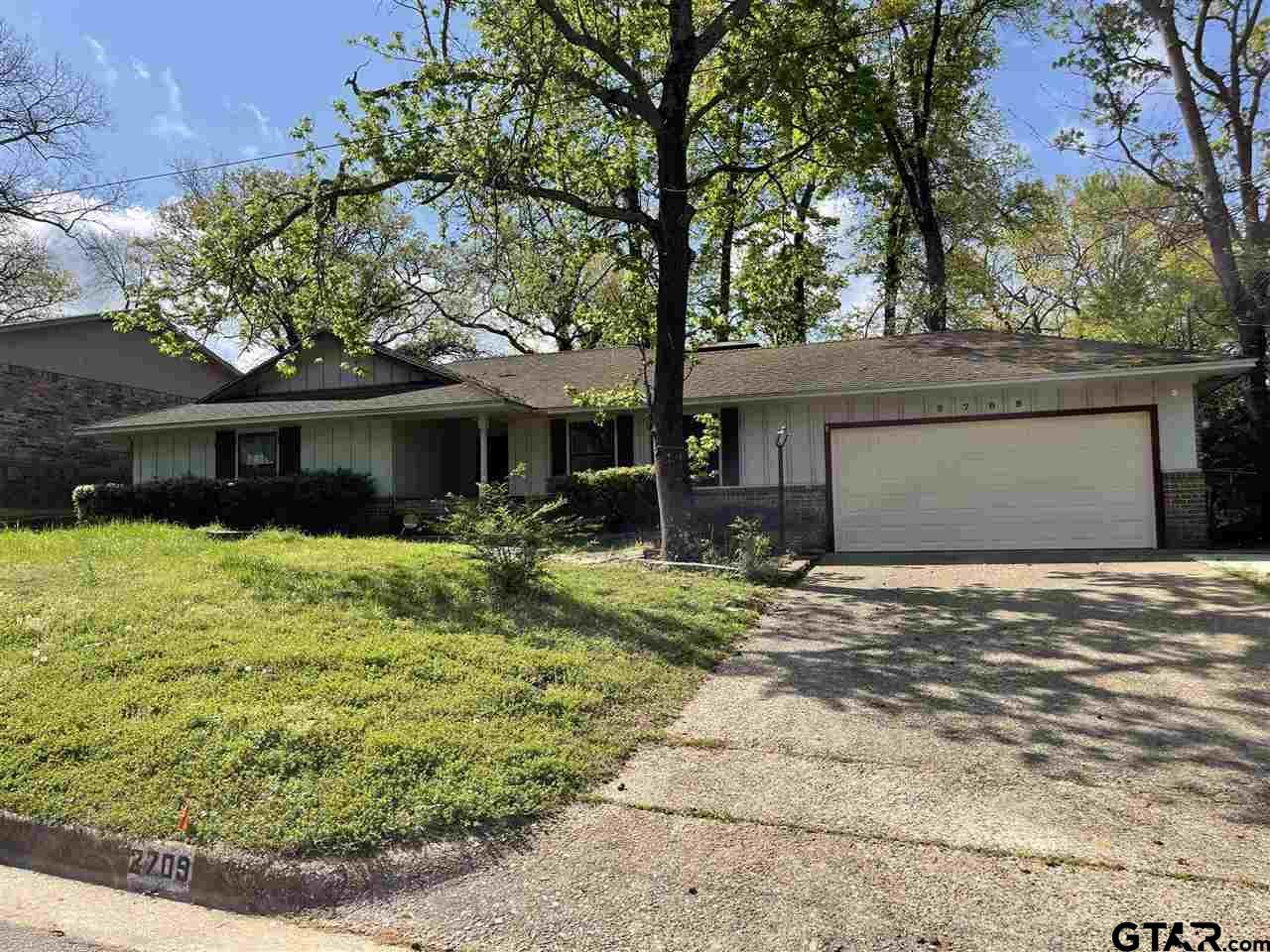2709 Rollingwood Dr - Photo 1