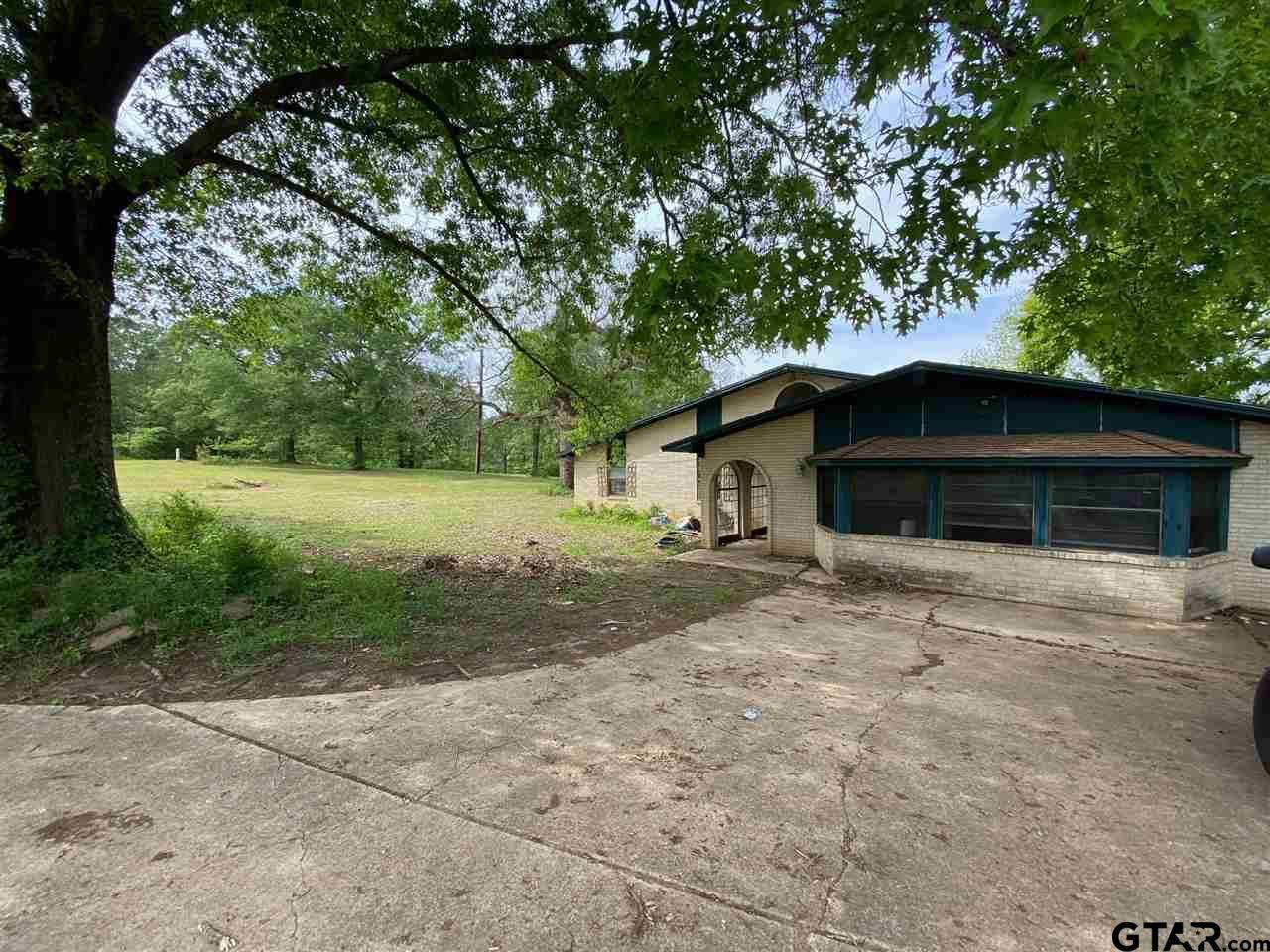 8392 County Road 1405 - Photo 1