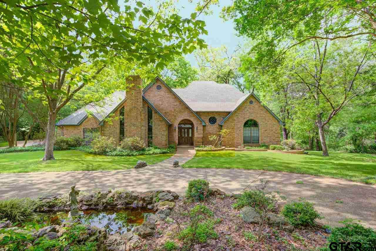 9033 Elm Tree Circle - Photo 1