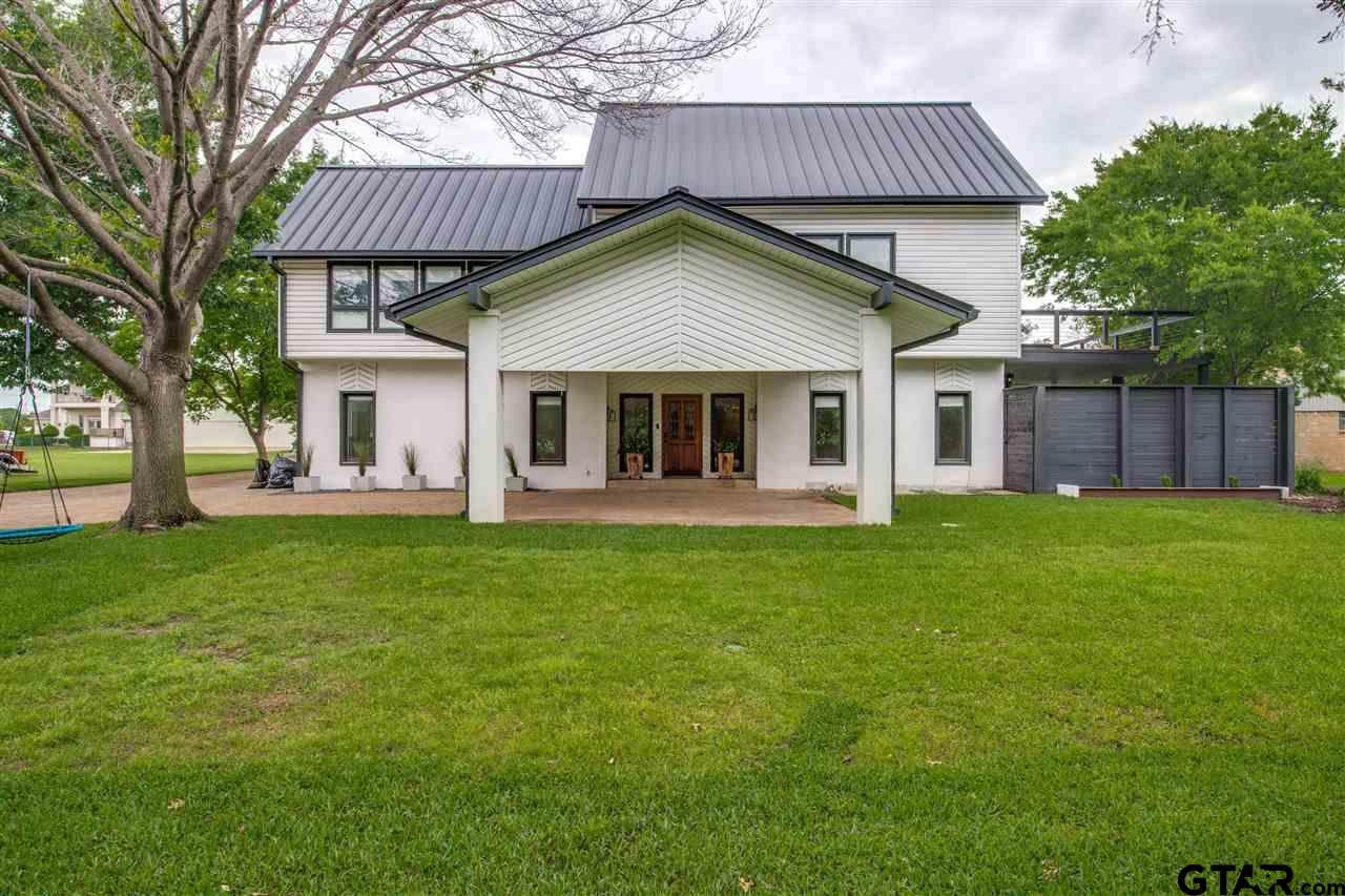 6345 Fairchild - Photo 1