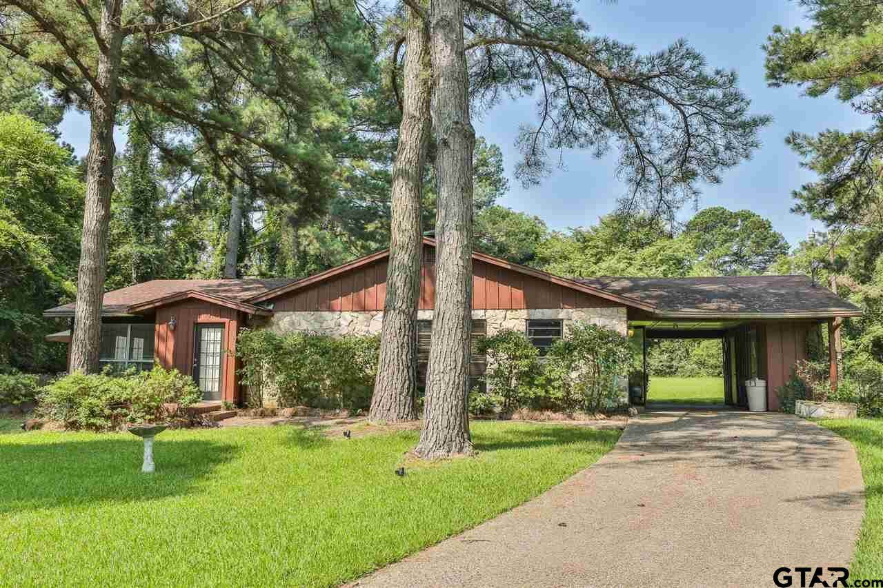 1152 Fairway West - Photo 1