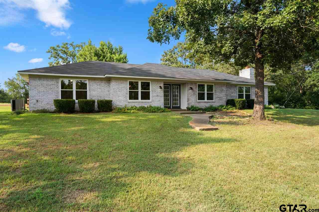 12404 Hwy 11 - Photo 1