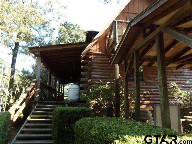 111 Inwood - Photo 1
