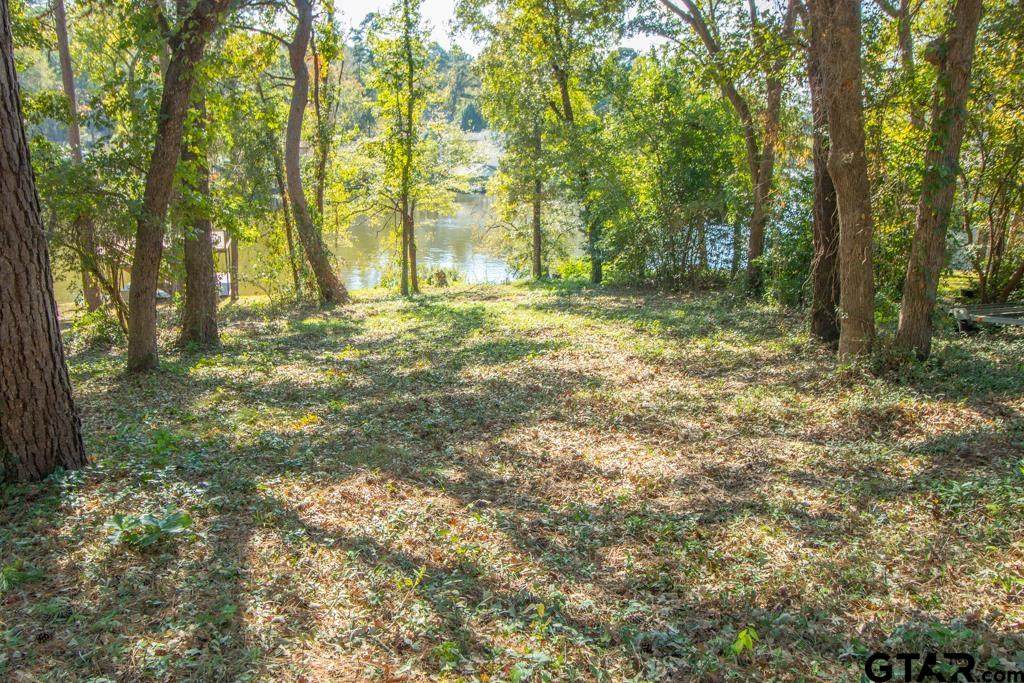 518 Hideaway Ln. East - Photo 1