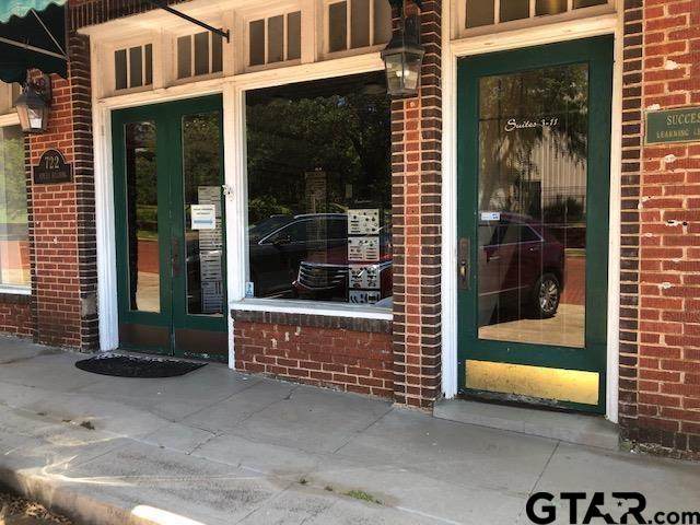 722 Bois D Arc Ave #9 - Photo 1