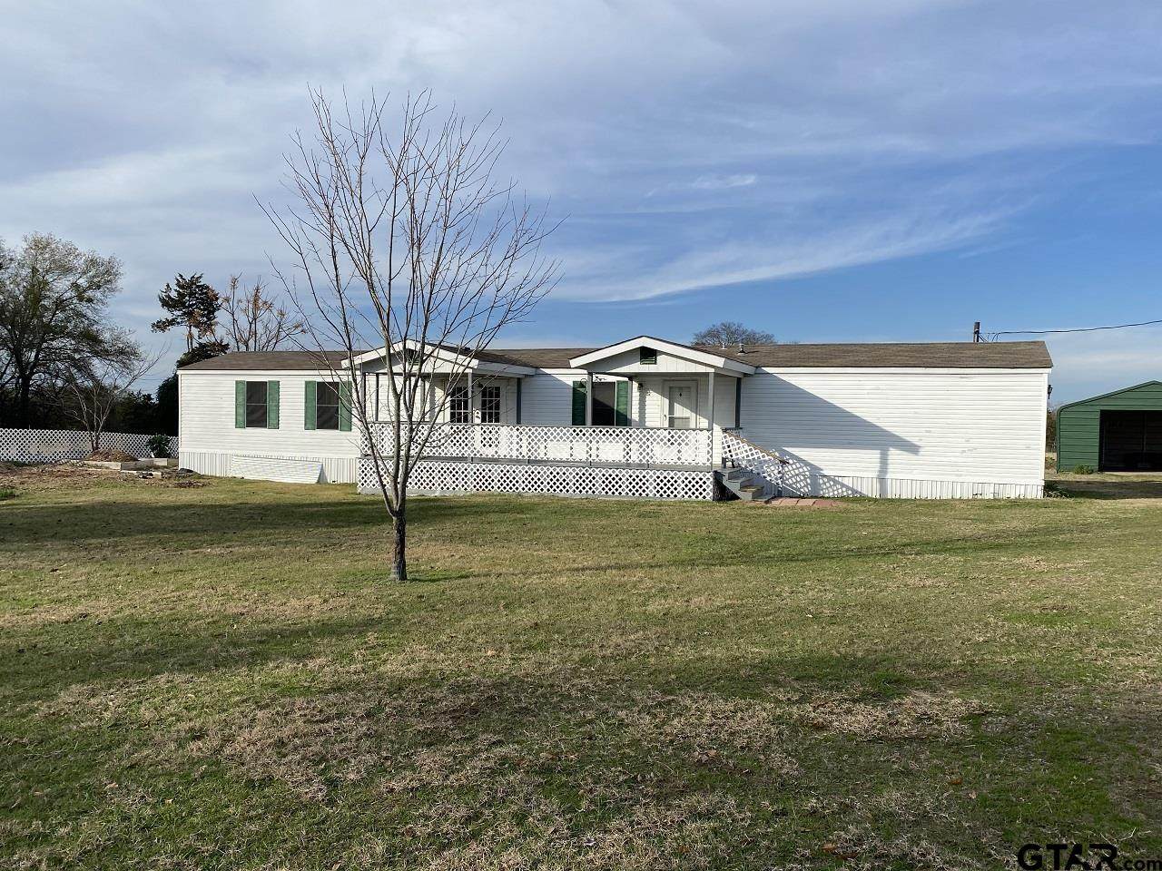 2589 State Hwy 37 - Photo 1