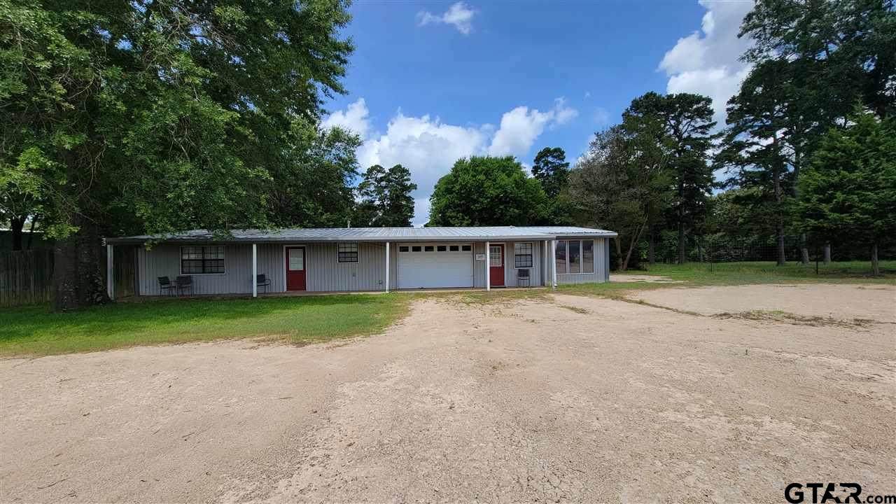 3044 Hwy 271 - Photo 1