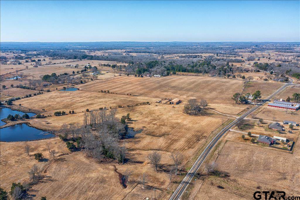 12863 Fm 858 - Photo 1