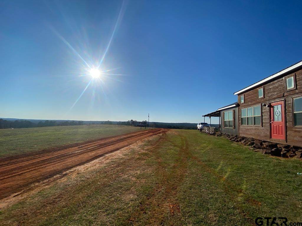8537 Fm 225 - Photo 1