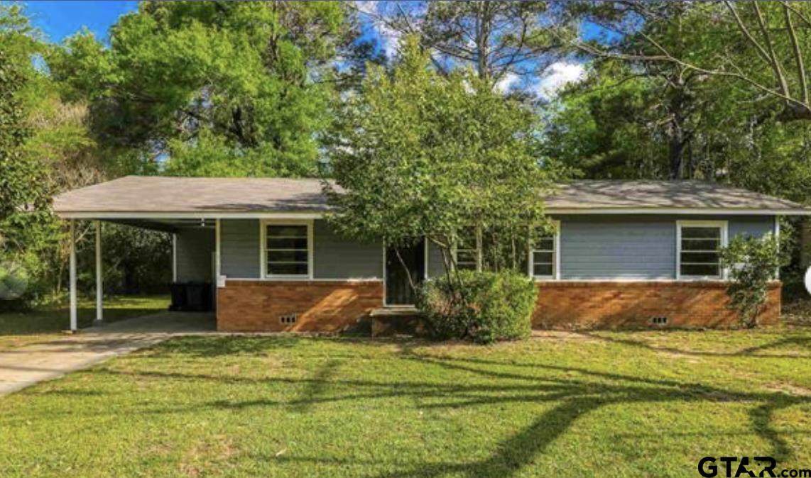 1105 Raney - Photo 1