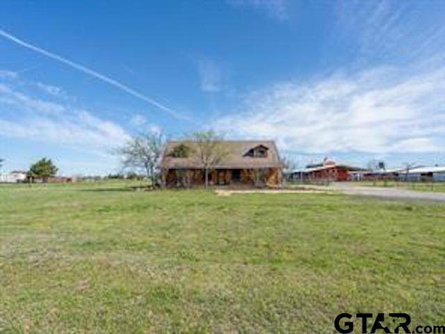 4302 County Road 2526 - Photo 1