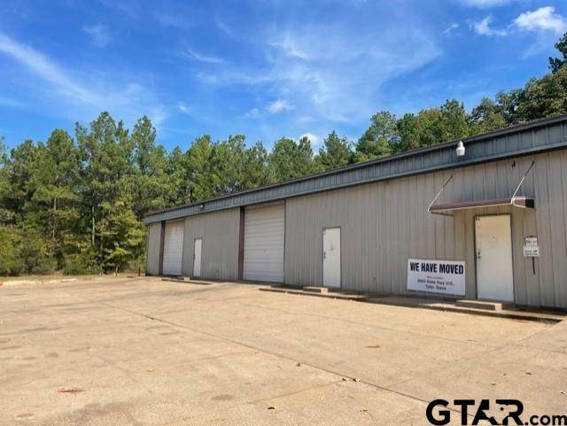 3997 Ne Loop 323 - Photo 1