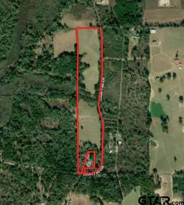 TBD Cr 235 - Photo 1