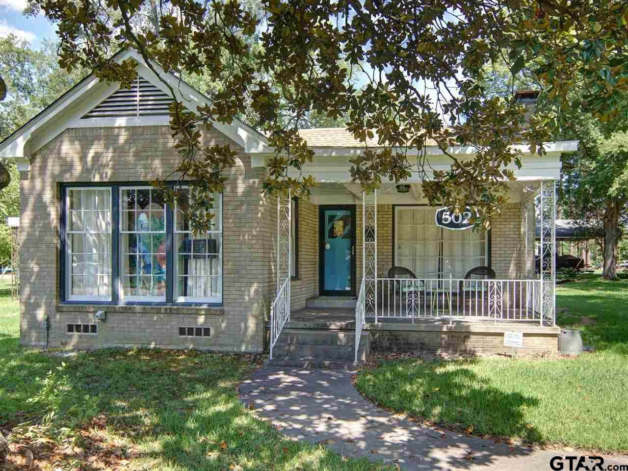 502 N. Pacific St - Photo 1