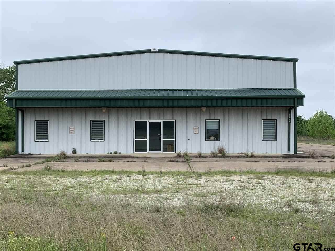 10200 Us Hwy 79 - Photo 1