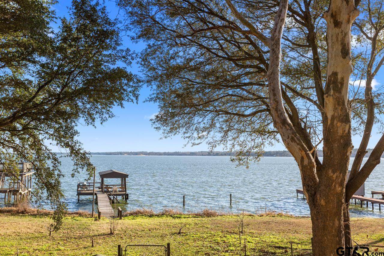21330 Southwind Dr - Photo 1