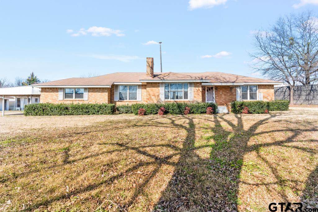 1140 Us Hwy 271 S - Photo 1