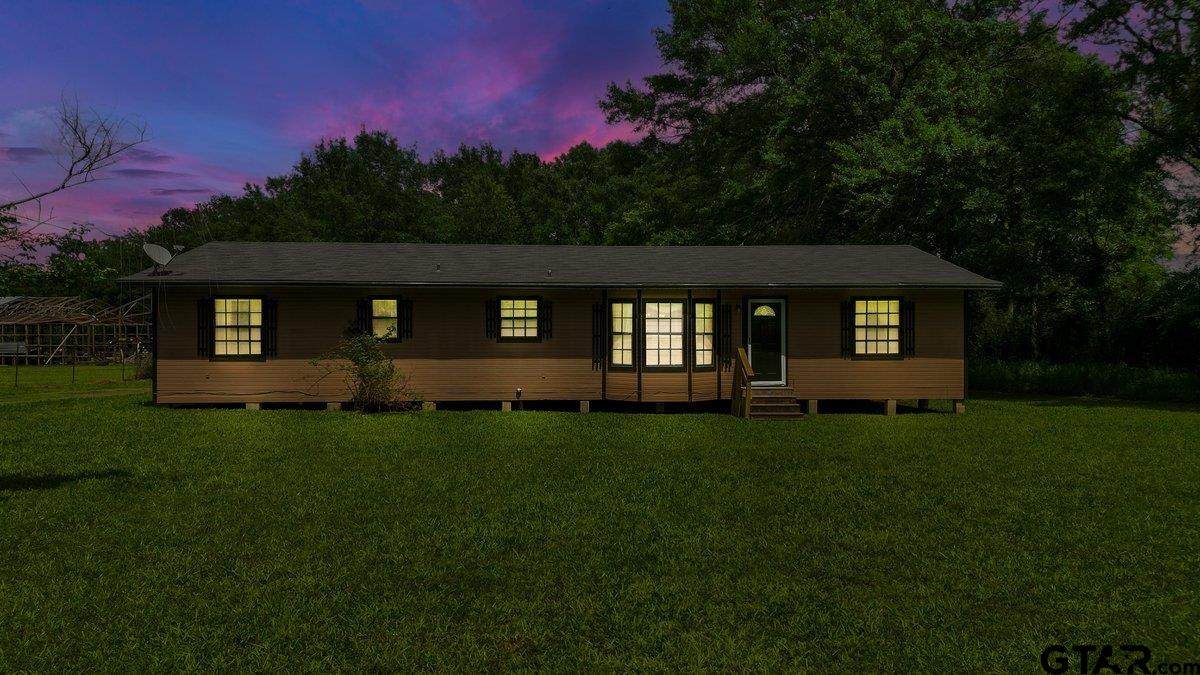 2997 County Road 4260 - Photo 1