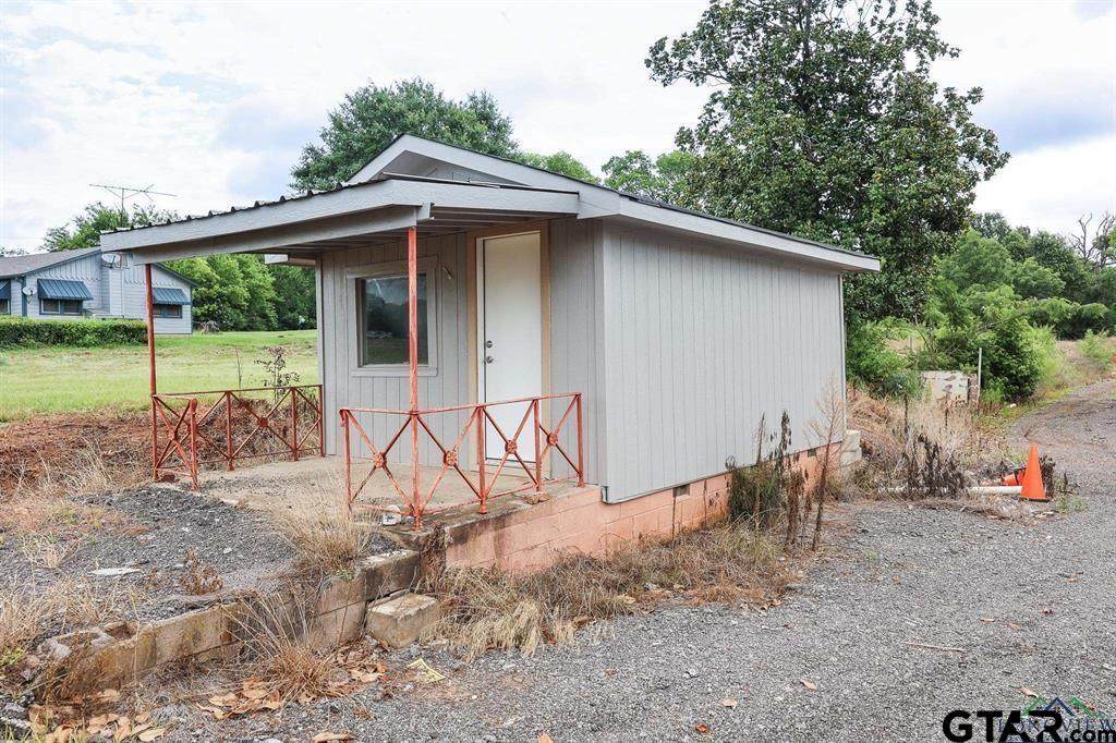 7120 Hwy 259 - Photo 1