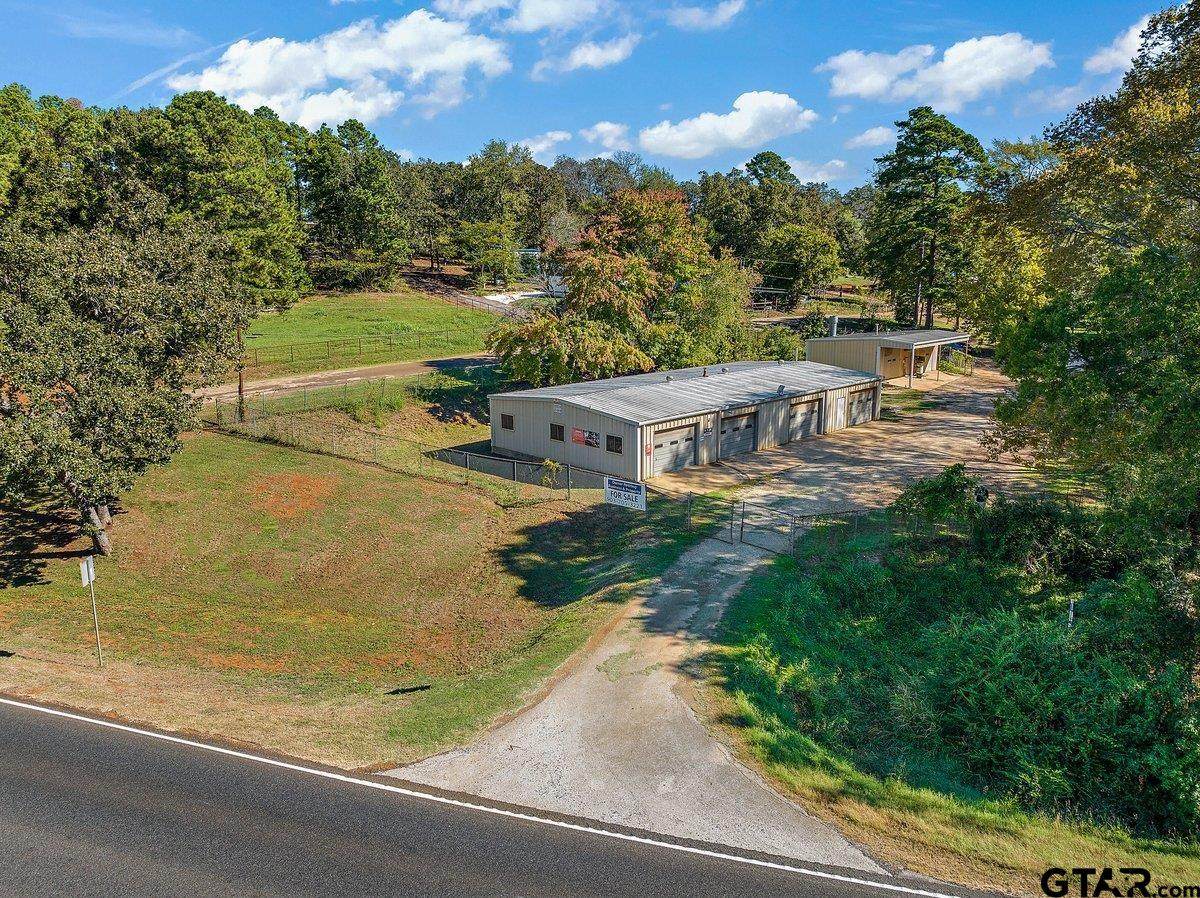 28524 Us Hwy 69 N - Photo 1