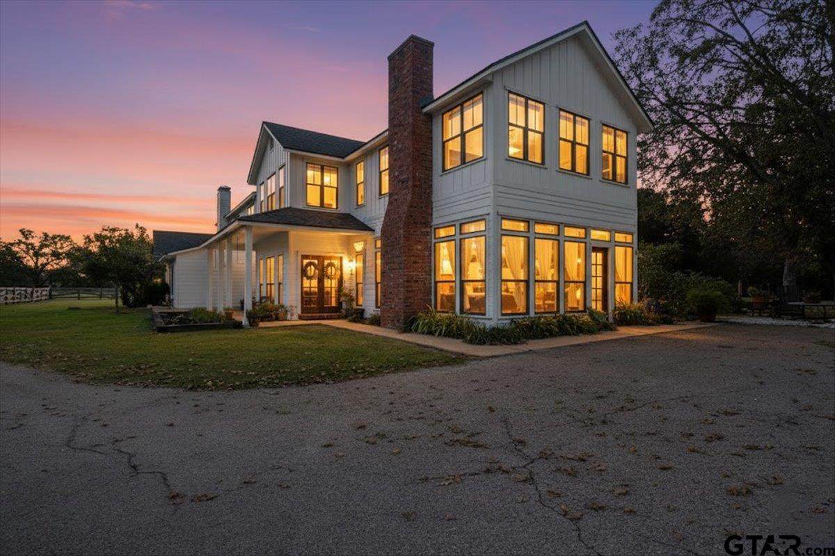 395 County Road 2482 - Photo 1