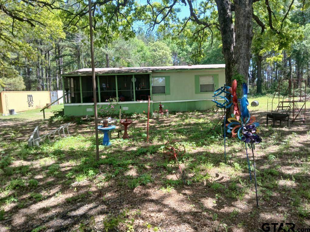 6651 County Road 4712 - Photo 1