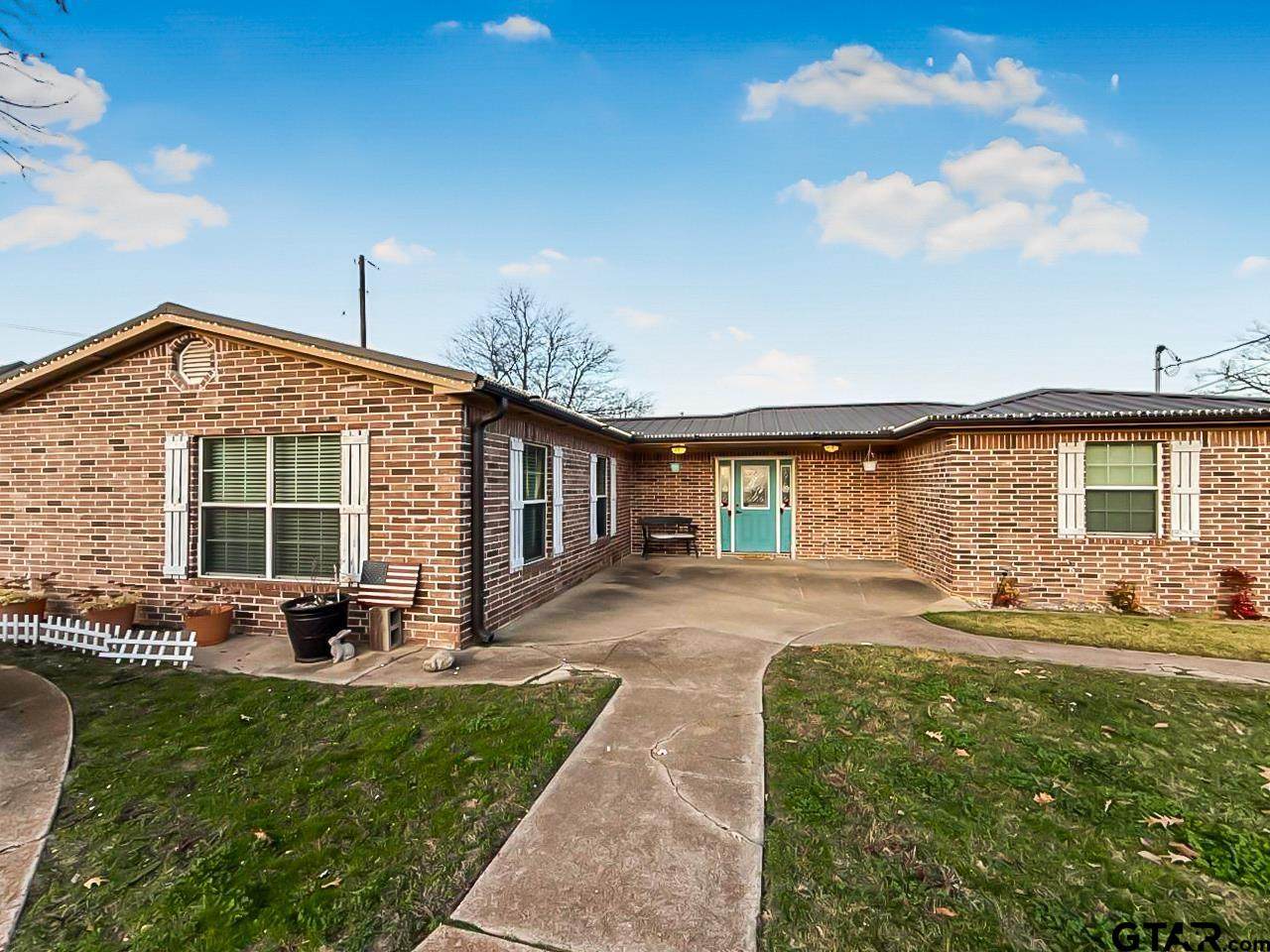 776 County Road 2220 - Photo 1