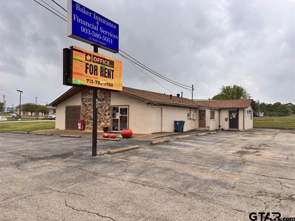 1005 Jackson St - Photo 1