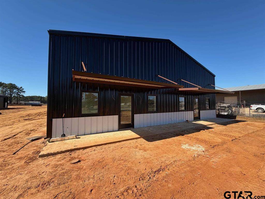 1648 Fm 450 - Photo 1