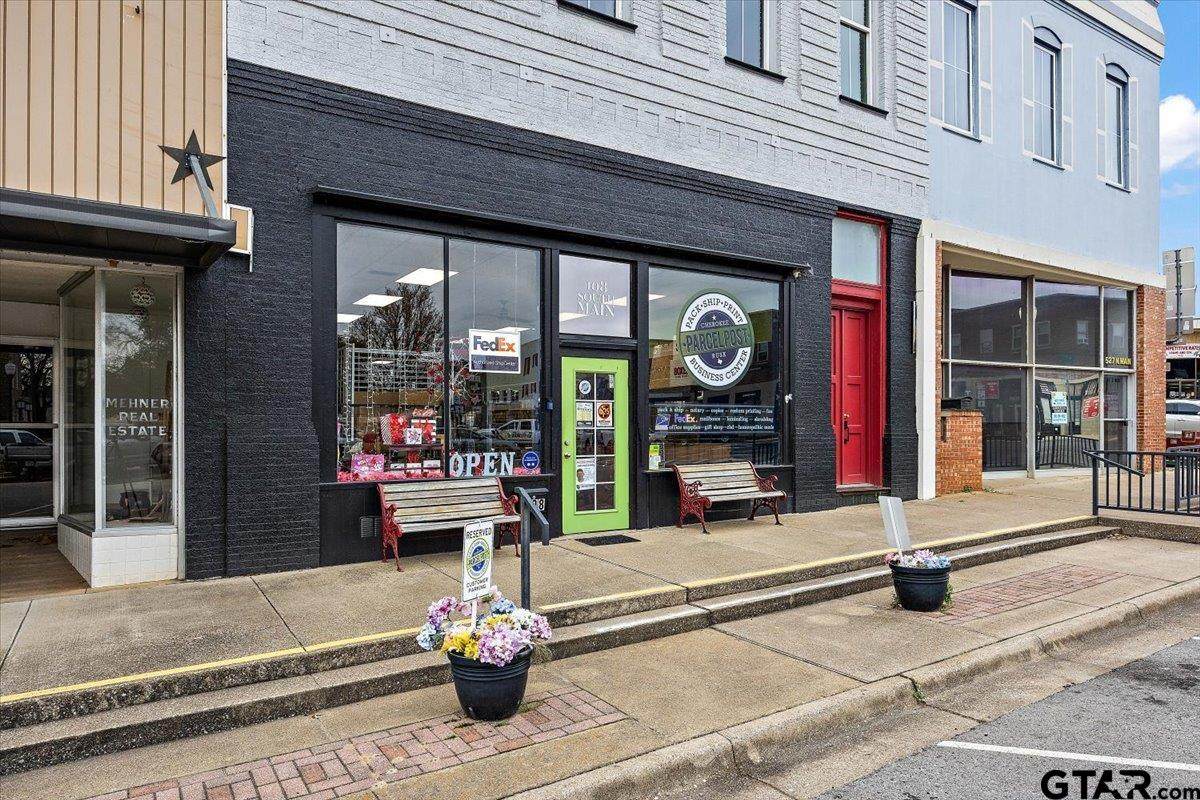 108 Main St - Photo 1