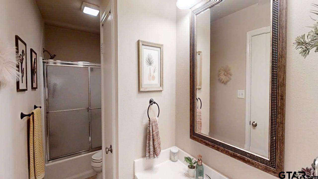 5401 Hollytree Dr #2104 - Photo 1