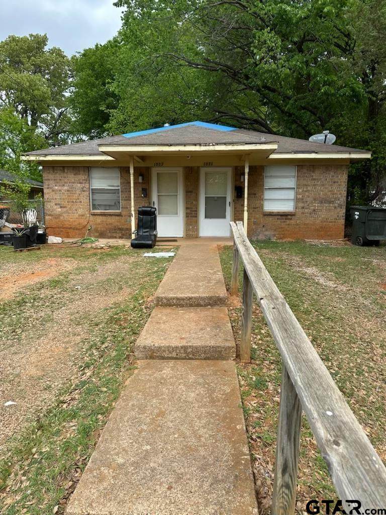 1001 Queen St - Photo 1