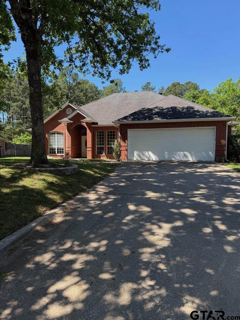 3204 Pebblebrook Cir - Photo 1