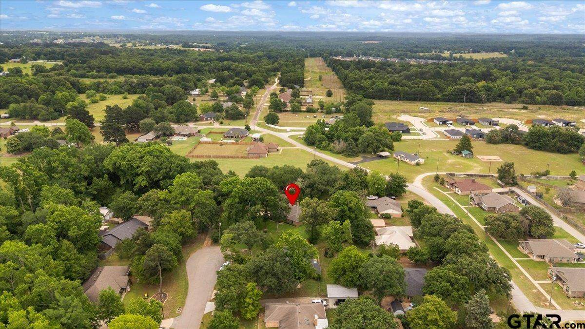 13804 Birchwood Cir - Photo 1