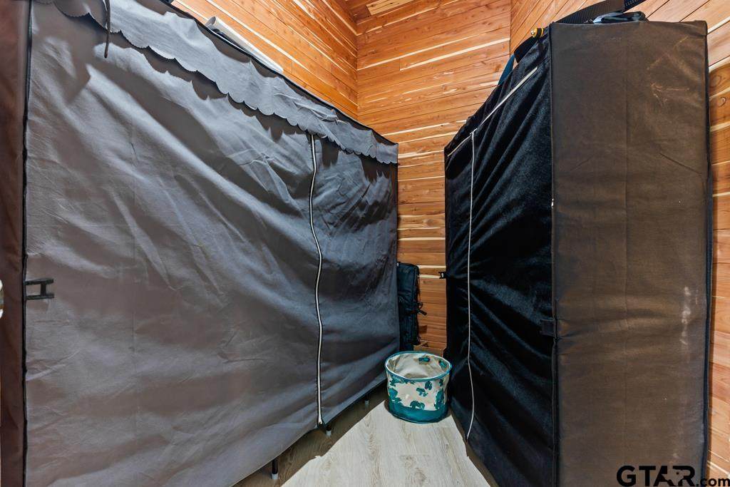 1129 Holly Road - Photo 1